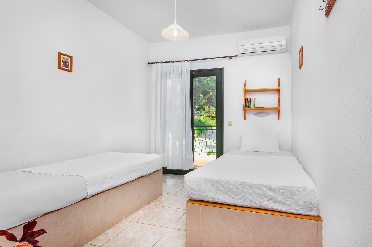 Xenios Loutra Village Mary'S House Ayía Paraskeví Exterior foto